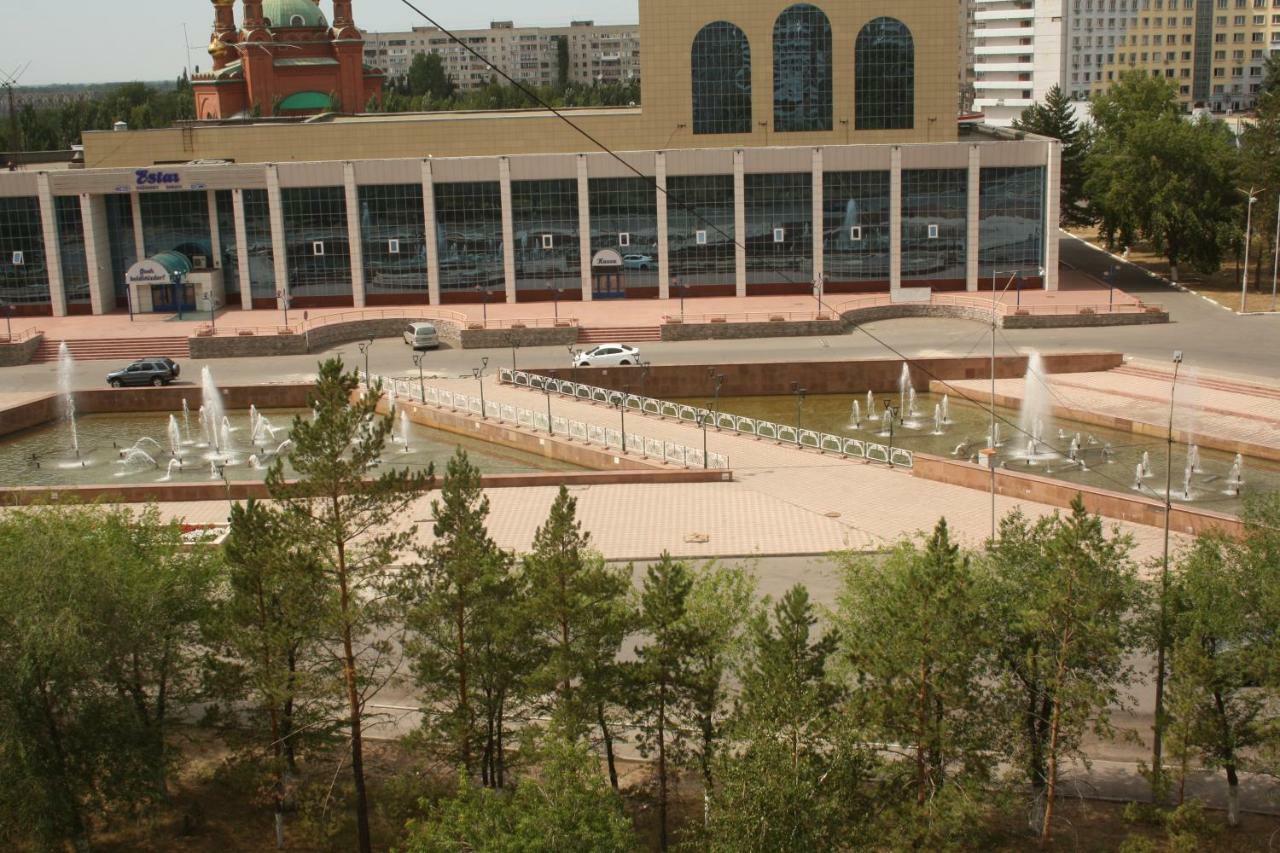 1-Комнатная Квартира На Набережной 파블로다르 외부 사진